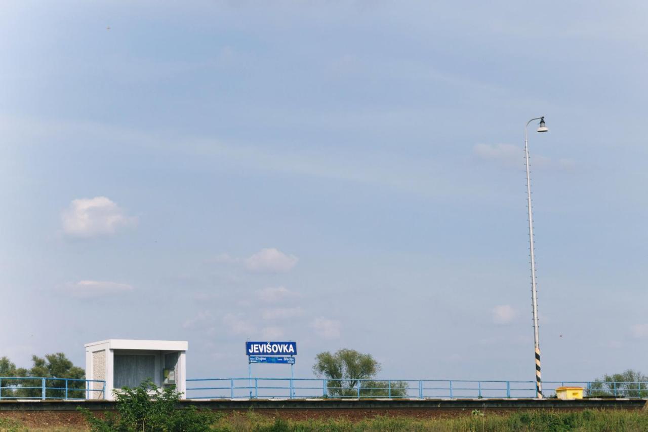 Ubytovani Na Sklipku Jevisovka エクステリア 写真